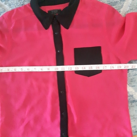 2/$35 Sale Guess Semi Sheer Blouse. Long Sleeves Size M EUC - Picture 8 of 8